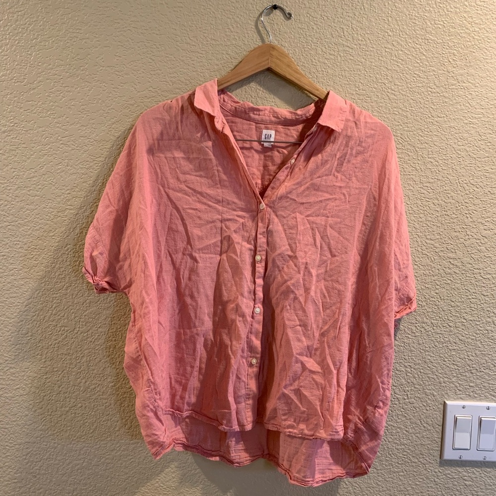 GAP Pink Flutter Sleeve Button Down Shirt